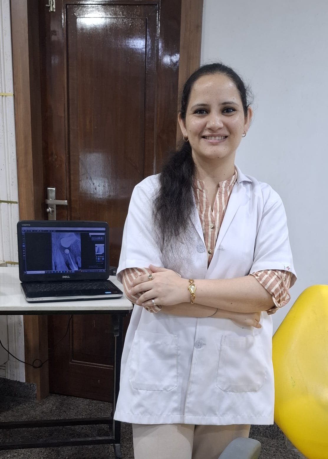 Dr. Sukhmeet Kaur Nanda, clinical orthodontist and cosmetic dentist